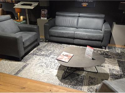 Lederland BREDA Showroommodel Hero 2,5  met 2 electr  Relax + faut